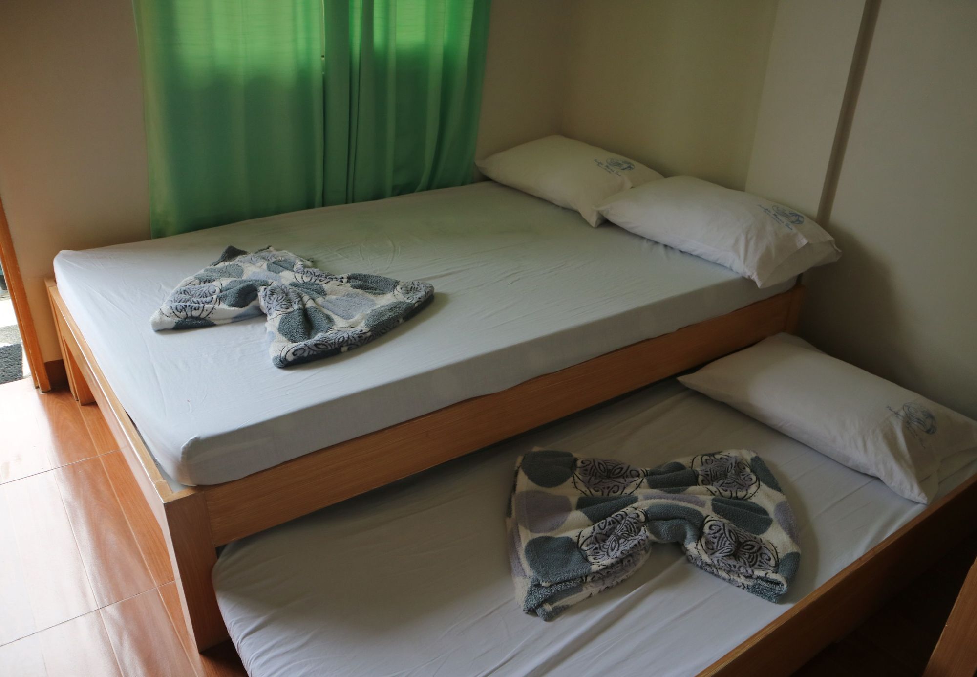 Pacific Waves Inn Baler Εξωτερικό φωτογραφία